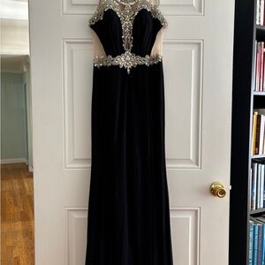 Glamorous Fiesta Fashion Hand Beaded Formal Evening Gown with Illusion Neckline